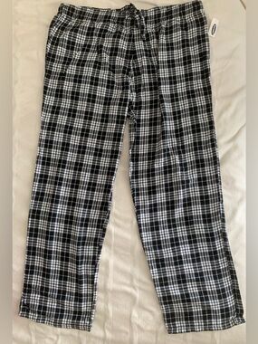 NWT Flannel Plaid Pajama Pants XL Black White Cozy Lounge PJ Bottoms XL